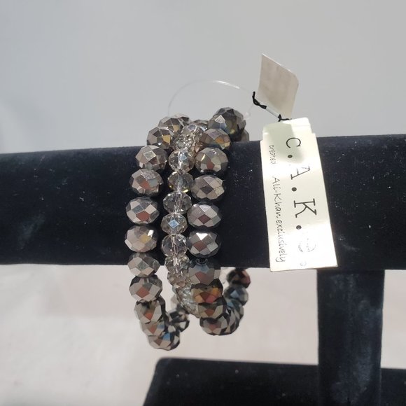 C.A.K.E. 3pc stretch glass beaded bracelet in 3 colors - Picture 4 of 5